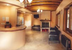 Others 3 Hotel Guânxi