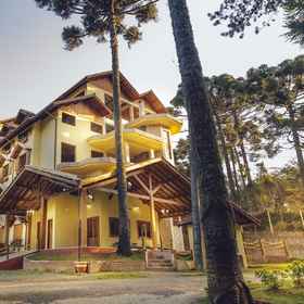 Primary image 1 Hotel Guânxi, モンテヴェルデバプテスト教会 ホテル