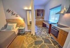 อื่นๆ 4 Peli Hotel