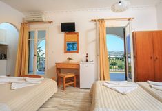 Others 7 John's Rooms & Studios