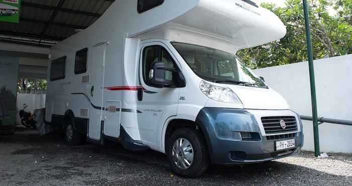 Others Go Outdoors Motor Home - Caravan Park