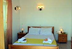 Others 3 Manos Apartments