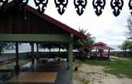 Others 7 Bayu Beach Penarek