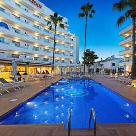 ภาพหลัก 1 Hotel Metropolitan Playa, โรงแรม & ที่พัก Parc de la Mar