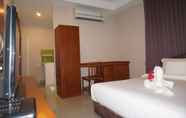 Lainnya 2 Kata Beachwalk Hotel and Bungalows