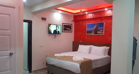 Others 2 Yakut Hotel