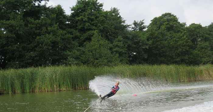 อื่นๆ Gosfield Lake Resort