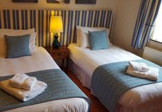 Others 4 Walnut Tree Hotel