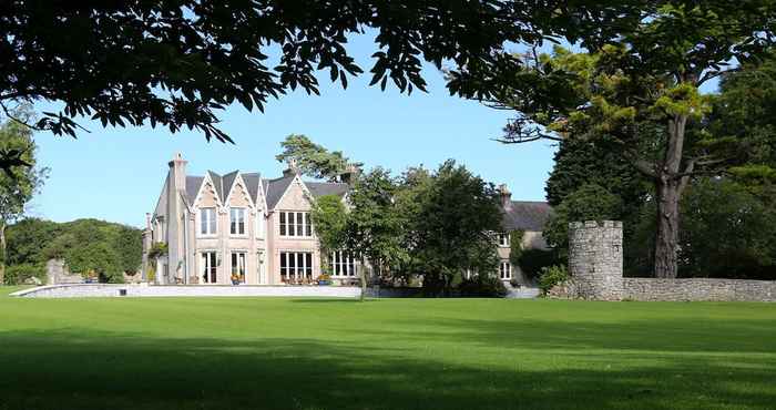 Khác Parc Le Breos House