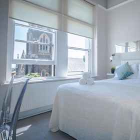 Primary image1The Mount Rooms,Rhoose飯店