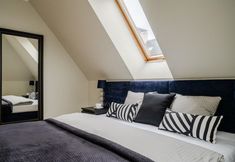 Lainnya 7 Absynt Apart Wierzbowa