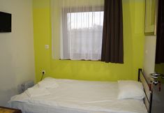 Khác 3 PlusHotel