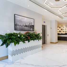 Interior entrance 1 Sanctum London Belsize Road, West Hampstead Hotels