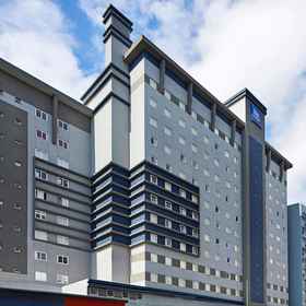 Primary image1庫里奇巴中心宜必思快捷飯店,Public Park飯店