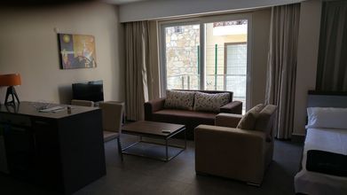 其他 4 Lighthouse Nadia Aparts