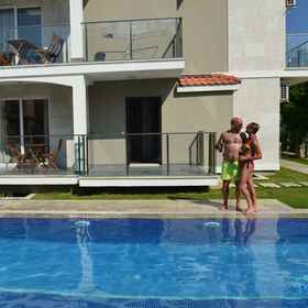 Primary image 1 ライトハウス ナディア アパーツ, フェティエ魚市場 ホテル