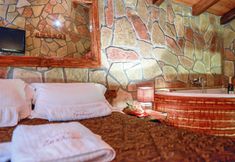 Others 6 Oneiro Resort