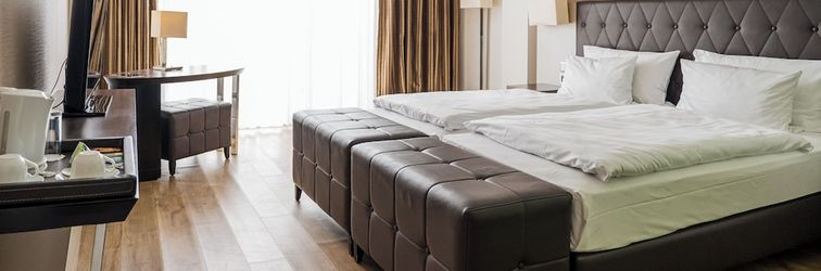 อื่นๆ Homaris West Side