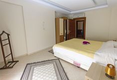 Others 3 Paradise Town Villa Marina