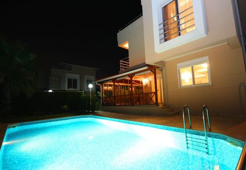 Others Paradise Town Villa Marina