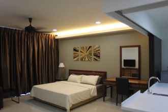 Lainnya 4 De Houz - Trefoil Setia Alam Home Stay