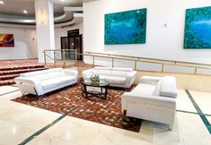 Others 5 Ocean Front Casablanca Studios with FULL KITCHENS & Beach access By BL Rentals