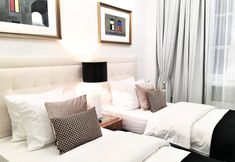 Others 7 MONDRIAN Luxury Suites & Apartments Old Town Market Square