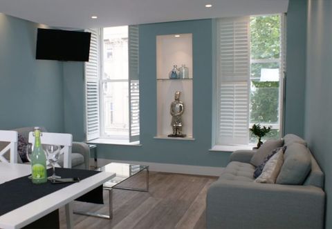 기타 St Anns Square Apartments