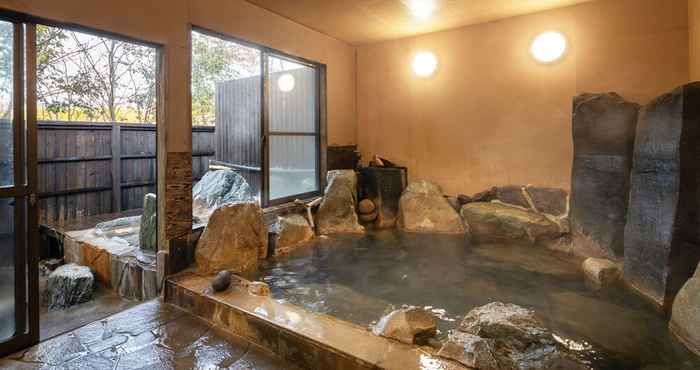 อื่นๆ Ryokan Hanagokoro