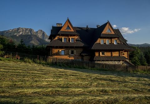 อื่นๆ Willa Malinowa