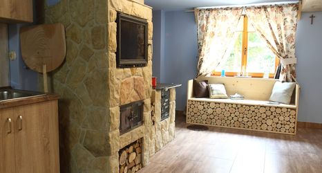 Lainnya 2 Domek Pod Howyzem