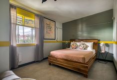 Others 5 Socialtel San Jose