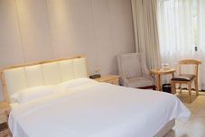 Lainnya Qingju Chengdu Sports Center Branch