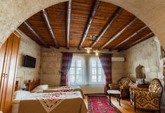 Others 6 Amber Cave Suites