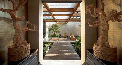 기타 2 Rosewood Phuket