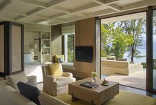 기타 Rosewood Phuket