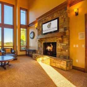 Primary image1舞石 56994 號飯店,德舒特斯县飯店