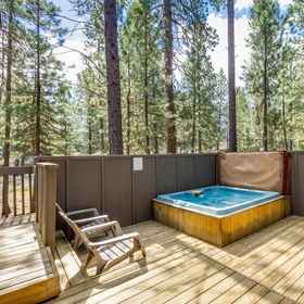 Primary image1Diamond Peak 23,德舒特斯县飯店