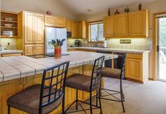 Others 6 White Elm 30