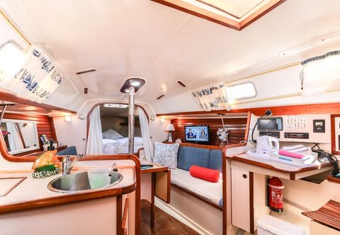 Others Sailboat Holiday Experience