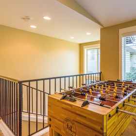 Primary image 1 Mulligan 5, Deschutes County Hotels