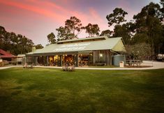 Others 2 Paradise Country Farmstay