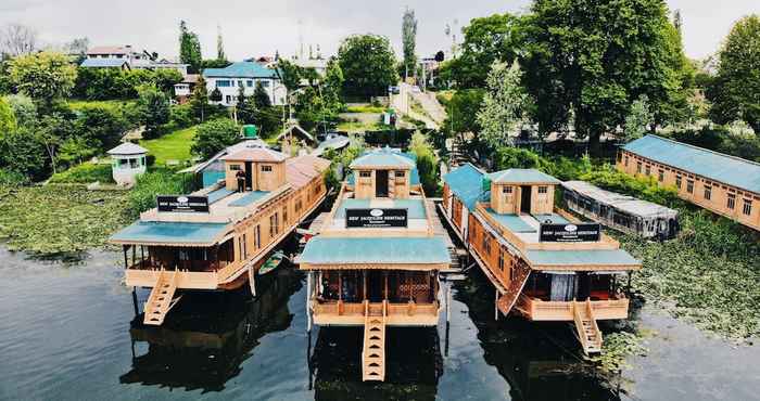 Others New Jacquline Heritage Houseboats Nigeen Lake