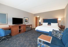 기타 5 Hampton Inn and Suites Newburgh Stewart Airport