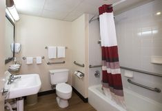 Others 5 Red Roof Inn Cortland