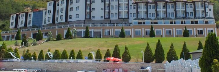 Others The Apple Palace