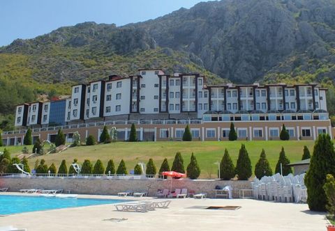 Others The Apple Palace