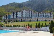 Others The Apple Palace