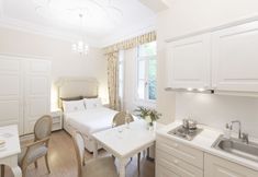 Others 5 Gatto Perso Luxury Apartments