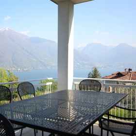 Primary image1Red House,Barni飯店